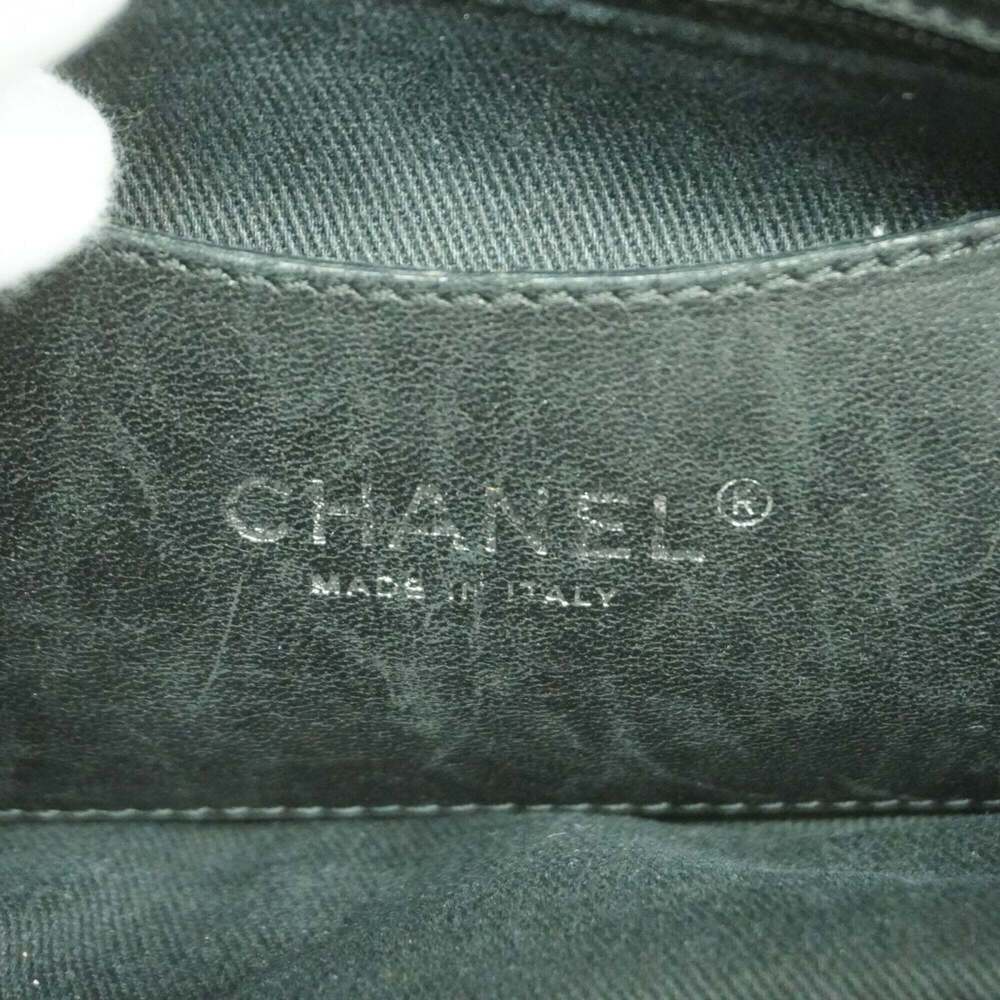 CHANEL Black Caviar Leather Shoulder Bag - Picture 5 of 9